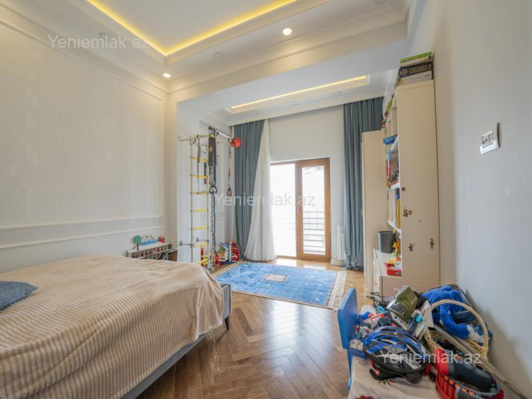 Satılır 3 otaqlı yeni tikili 166 m²