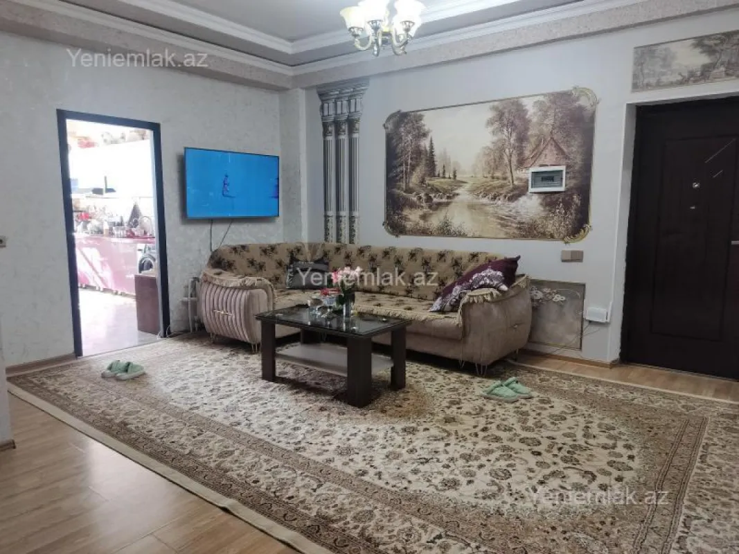 Satılır 3 otaqlı yeni tikili 130 m²