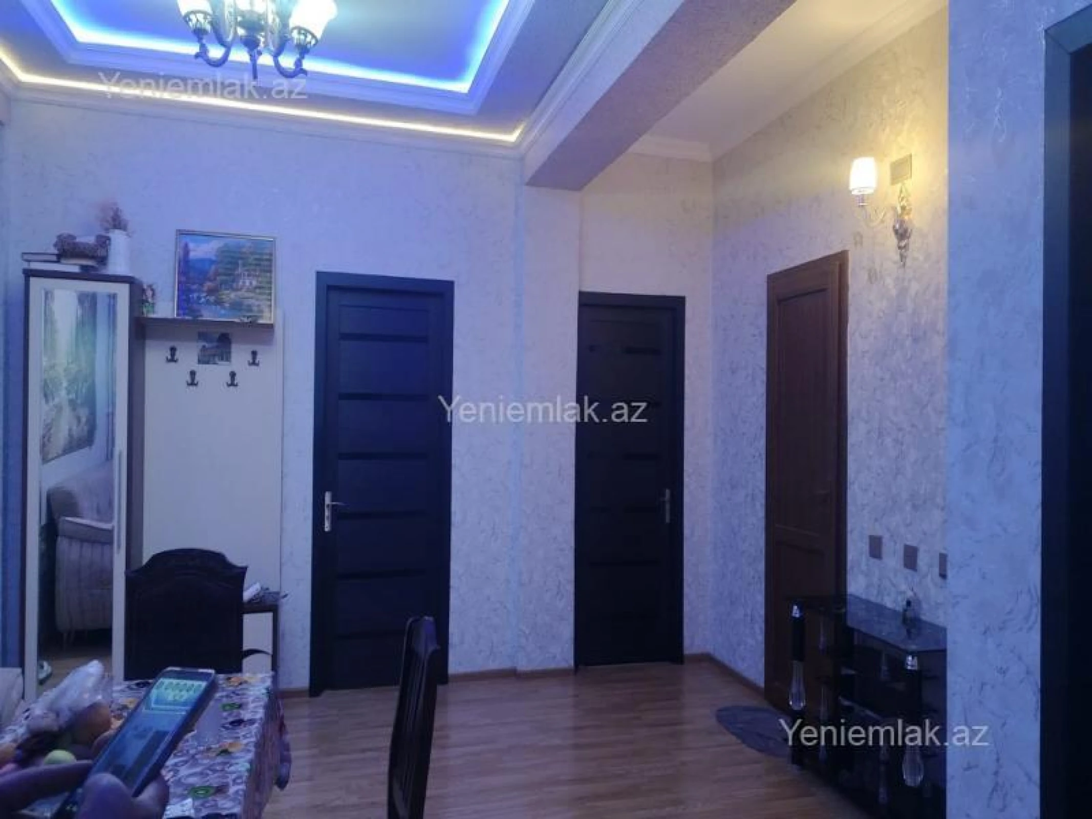 Satılır 3 otaqlı yeni tikili 130 m²