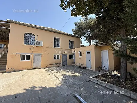 Satılır 5 otaqlı həyət evi 240 m²