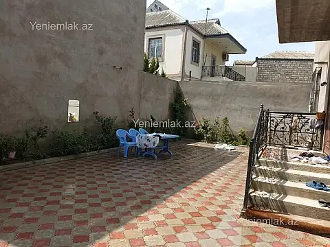 Satılır 6 otaqlı həyət evi 280 m²