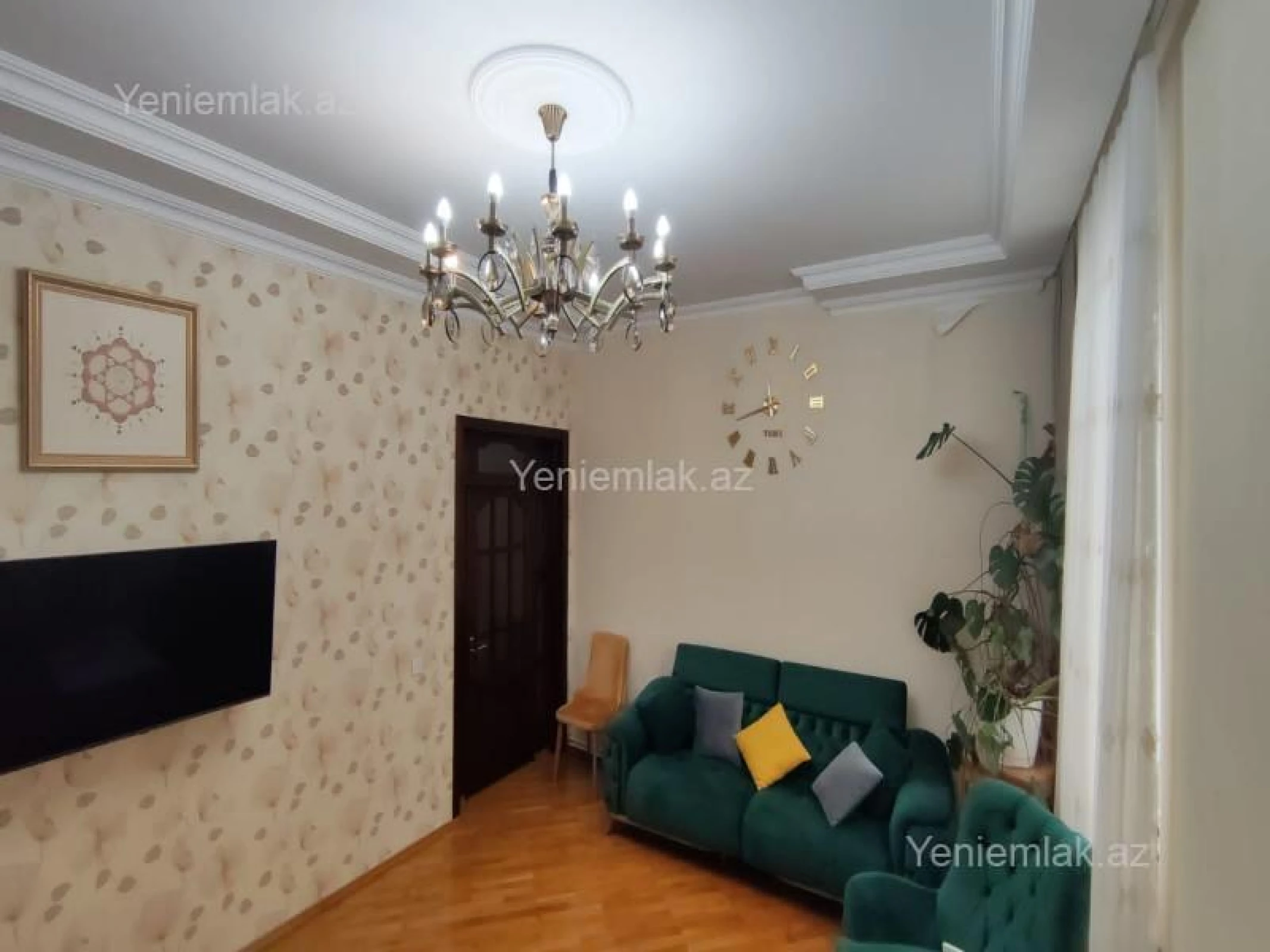 Satılır 2 otaqlı köhnə tikili 62 m²