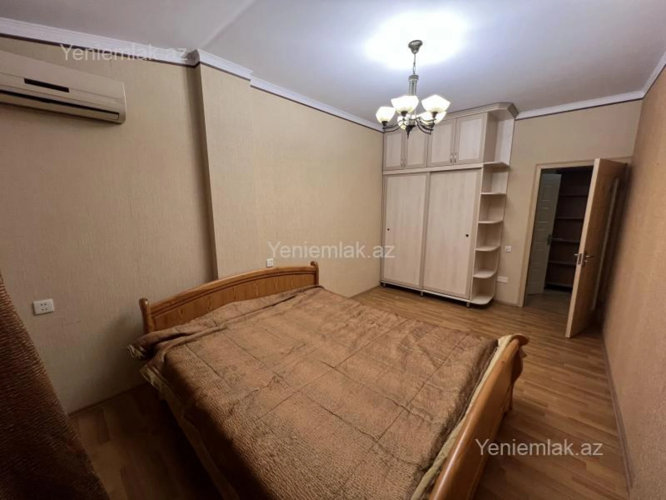 Satılır 3 otaqlı yeni tikili 110 m²