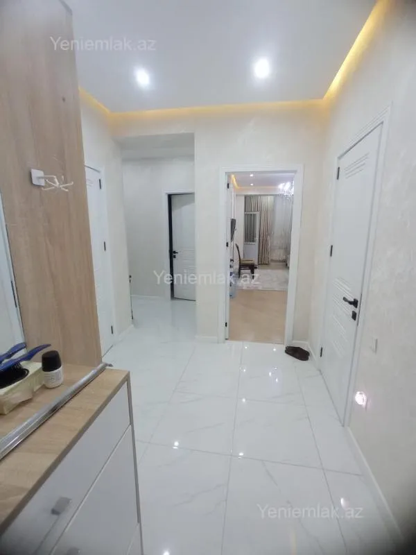 Satılır 3 otaqlı yeni tikili 108 m²