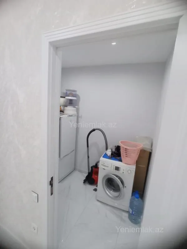Satılır 3 otaqlı yeni tikili 108 m²