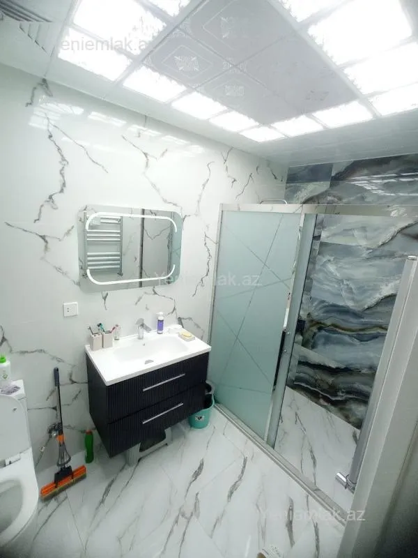 Satılır 3 otaqlı yeni tikili 108 m²