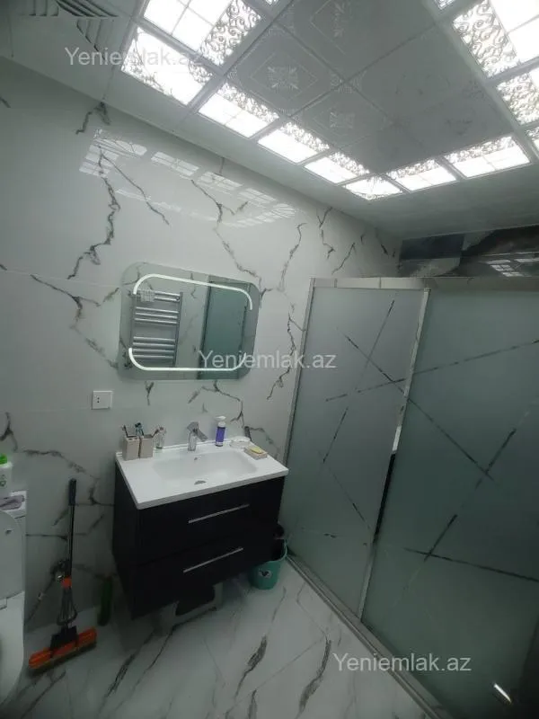 Satılır 3 otaqlı yeni tikili 108 m²