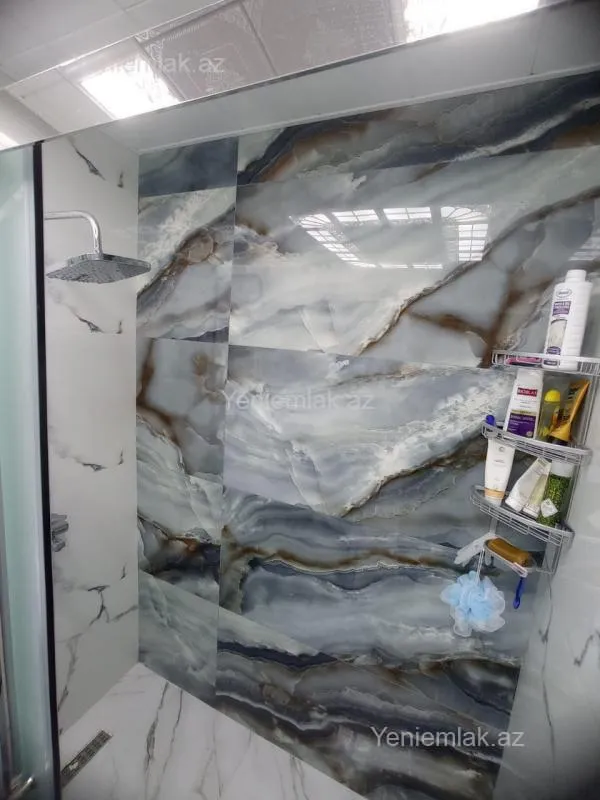 Satılır 3 otaqlı yeni tikili 108 m²