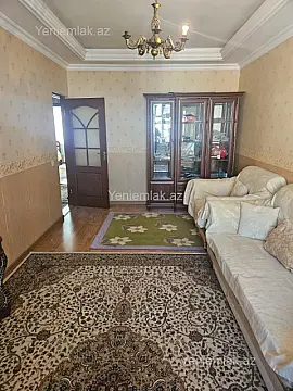 Satılır 3 otaqlı köhnə tikili 75 m²