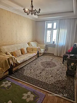Satılır 3 otaqlı köhnə tikili 75 m²