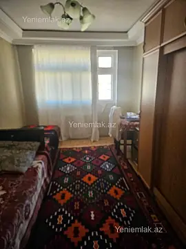Satılır 3 otaqlı köhnə tikili 75 m²