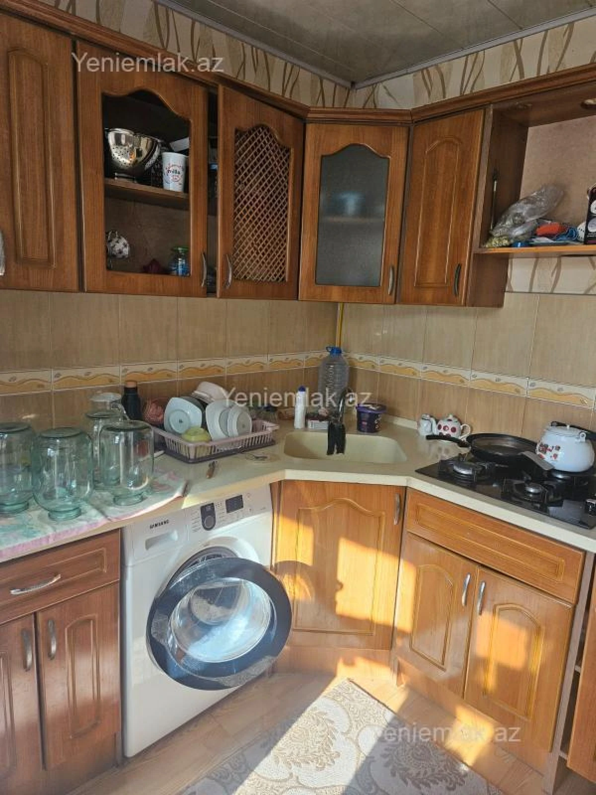 Satılır 3 otaqlı köhnə tikili 75 m²