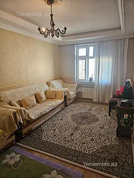 Satılır 3 otaqlı köhnə tikili 75 m²