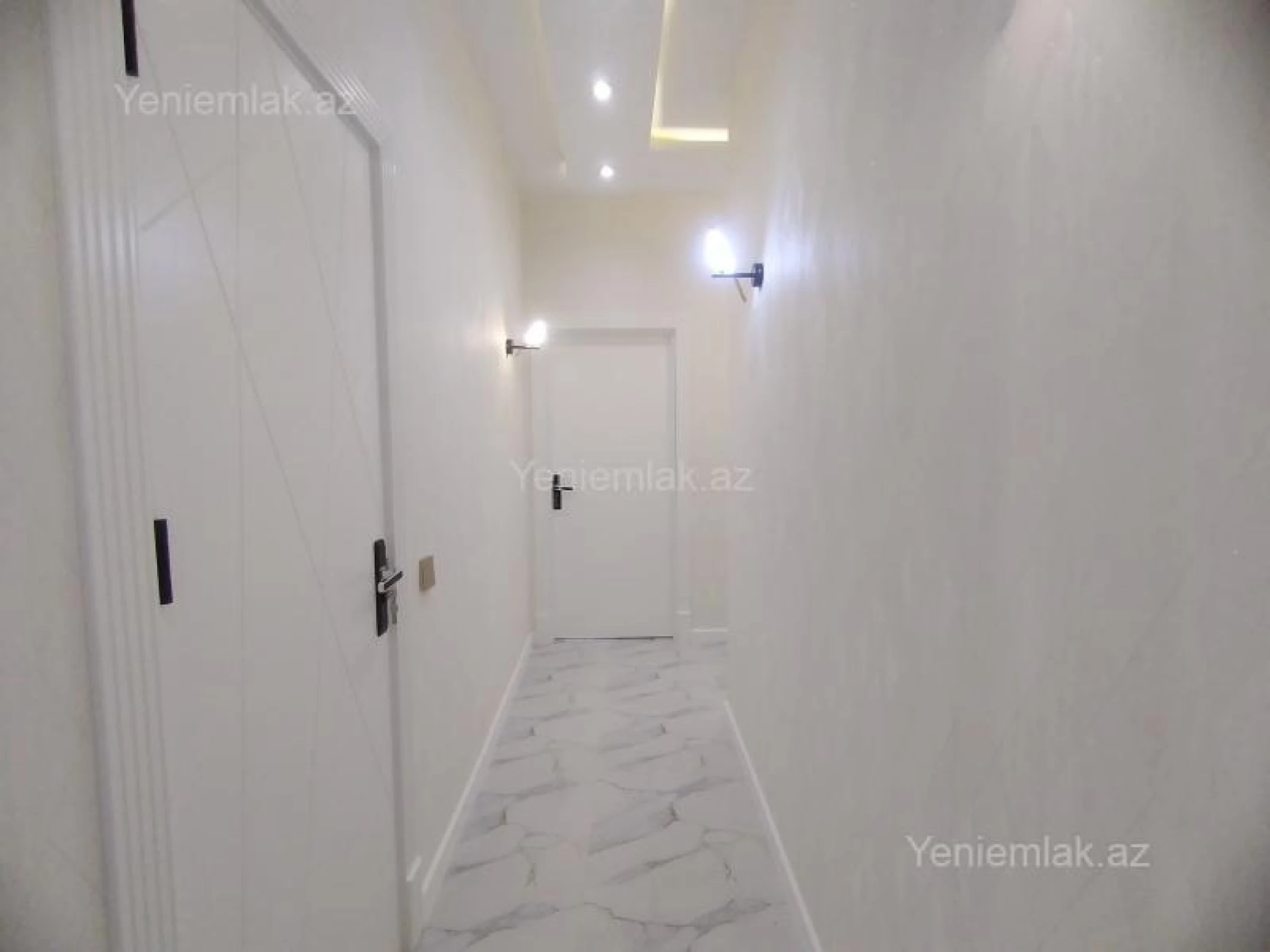 Satılır 2 otaqlı yeni tikili 60 m²