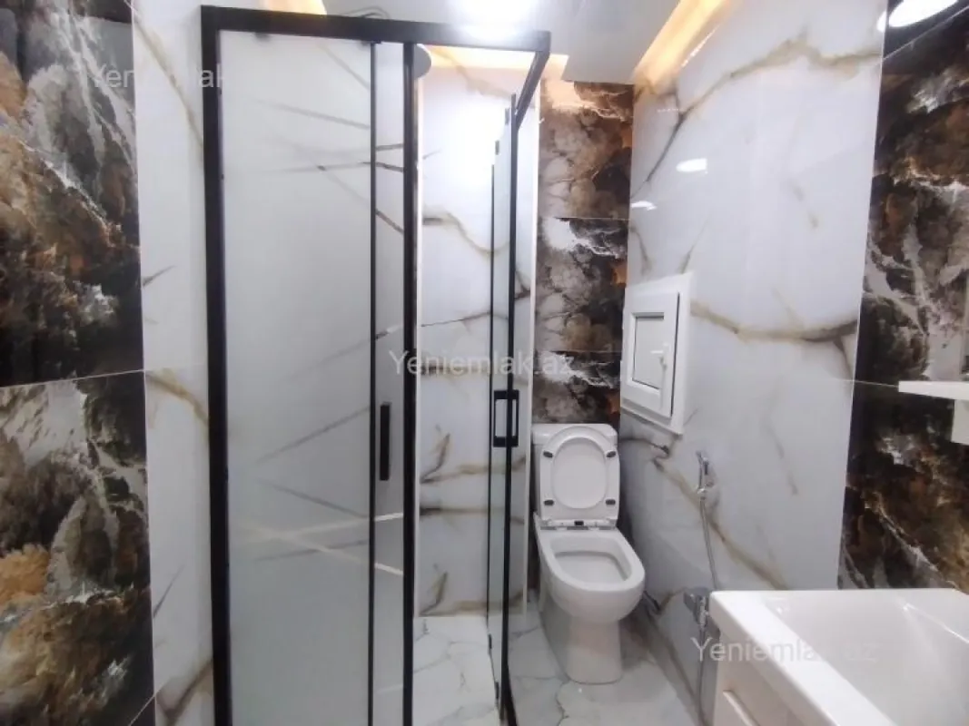 Satılır 2 otaqlı yeni tikili 60 m²