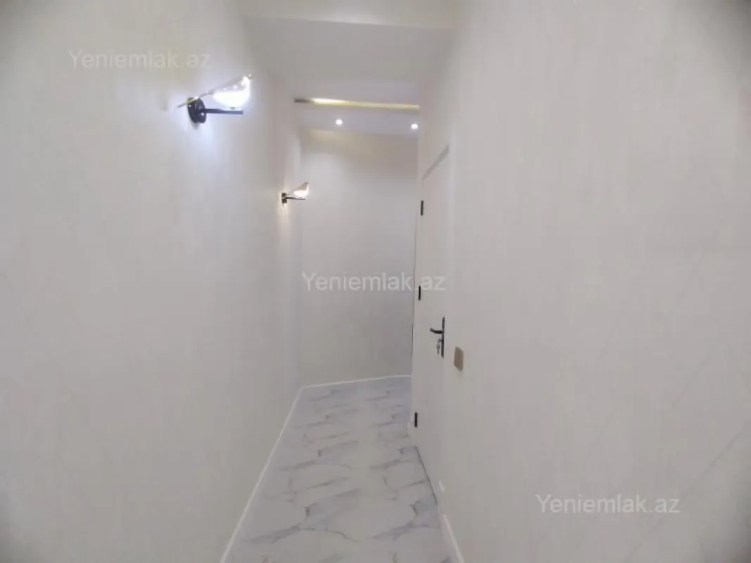 Satılır 2 otaqlı yeni tikili 60 m²