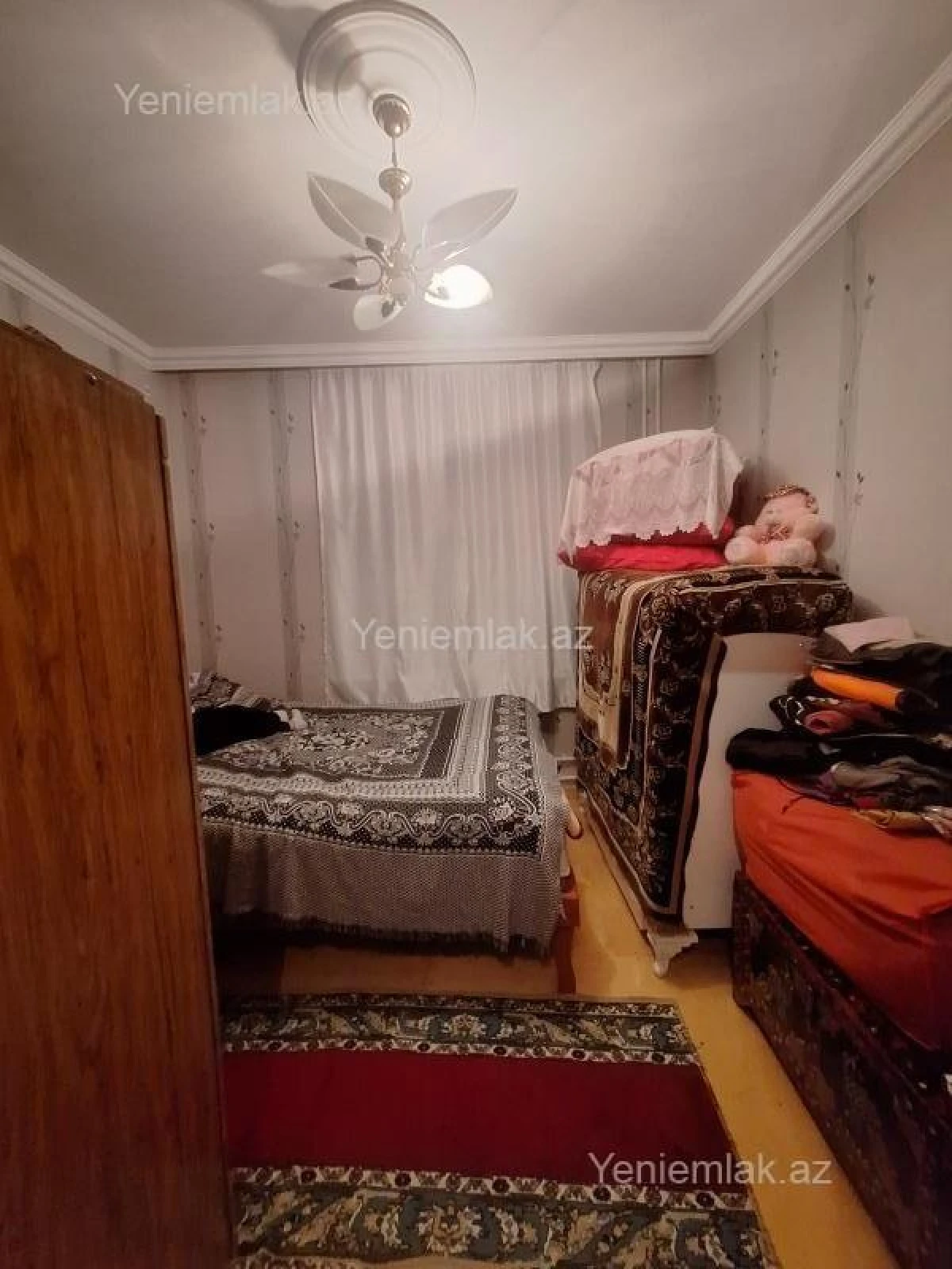 Satılır 3 otaqlı köhnə tikili 70 m²