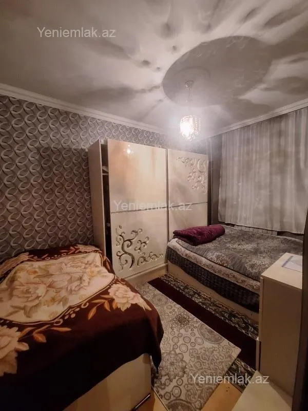 Satılır 3 otaqlı köhnə tikili 70 m²