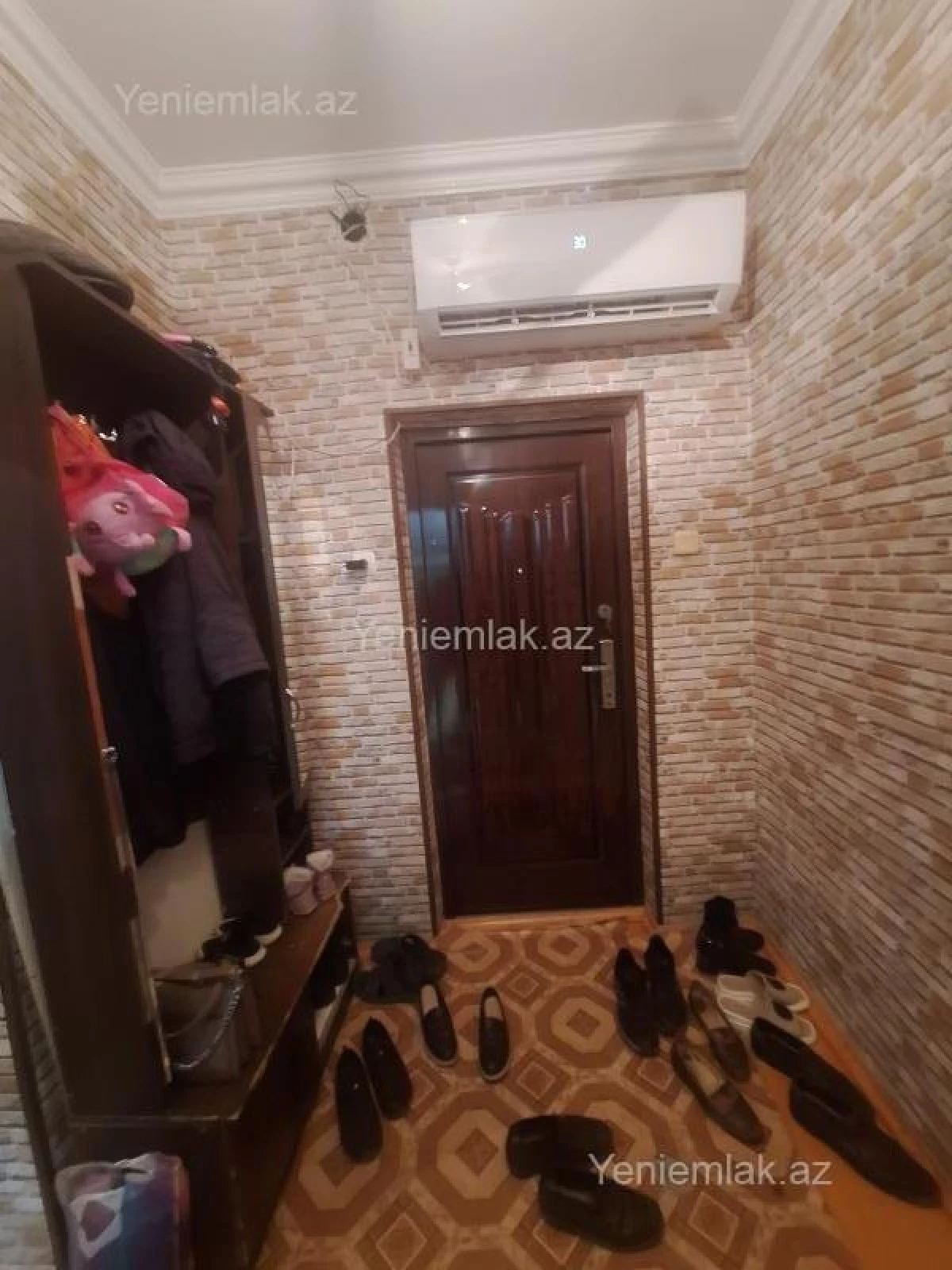 Satılır 3 otaqlı köhnə tikili 70 m²