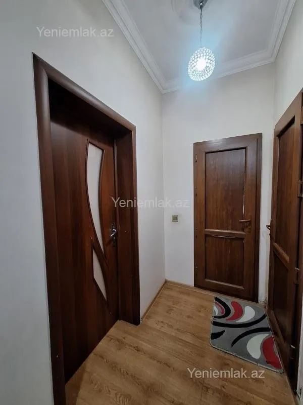 Satılır 3 otaqlı yeni tikili 81 m²