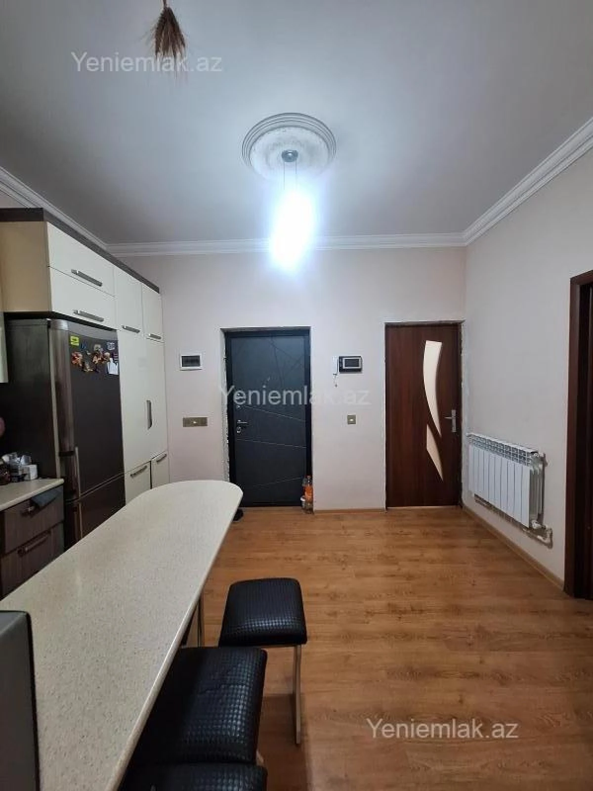 Satılır 3 otaqlı yeni tikili 81 m²