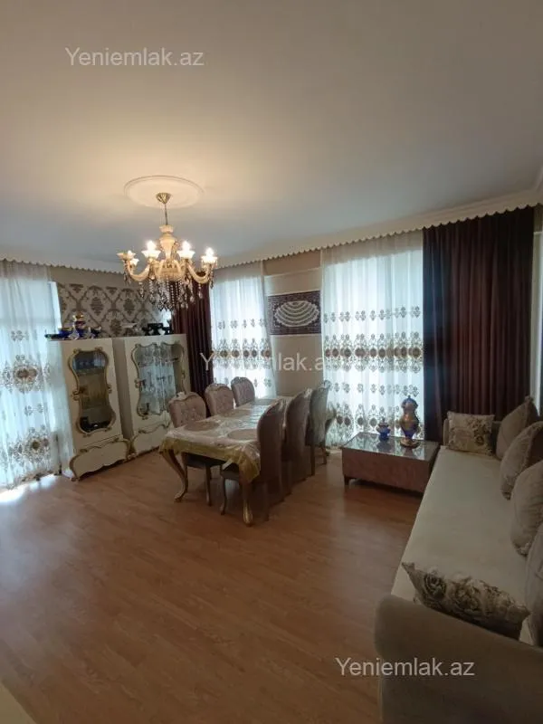 Satılır 3 otaqlı yeni tikili 100 m²