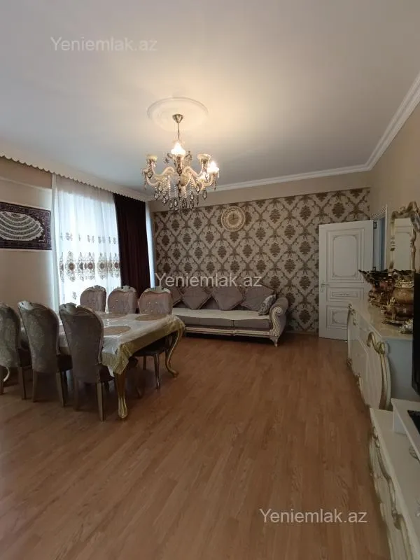 Satılır 3 otaqlı yeni tikili 100 m²