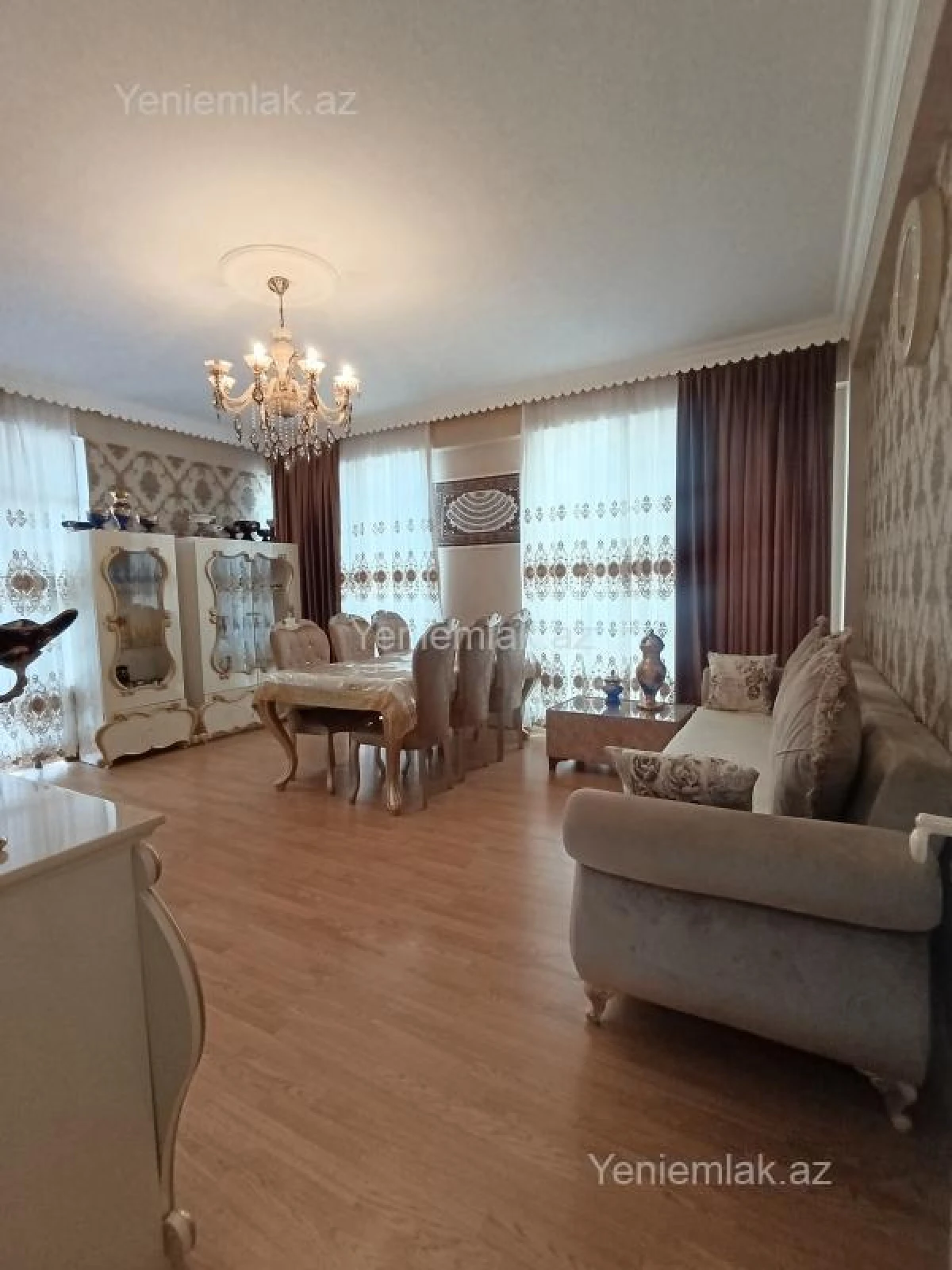 Satılır 3 otaqlı yeni tikili 100 m²