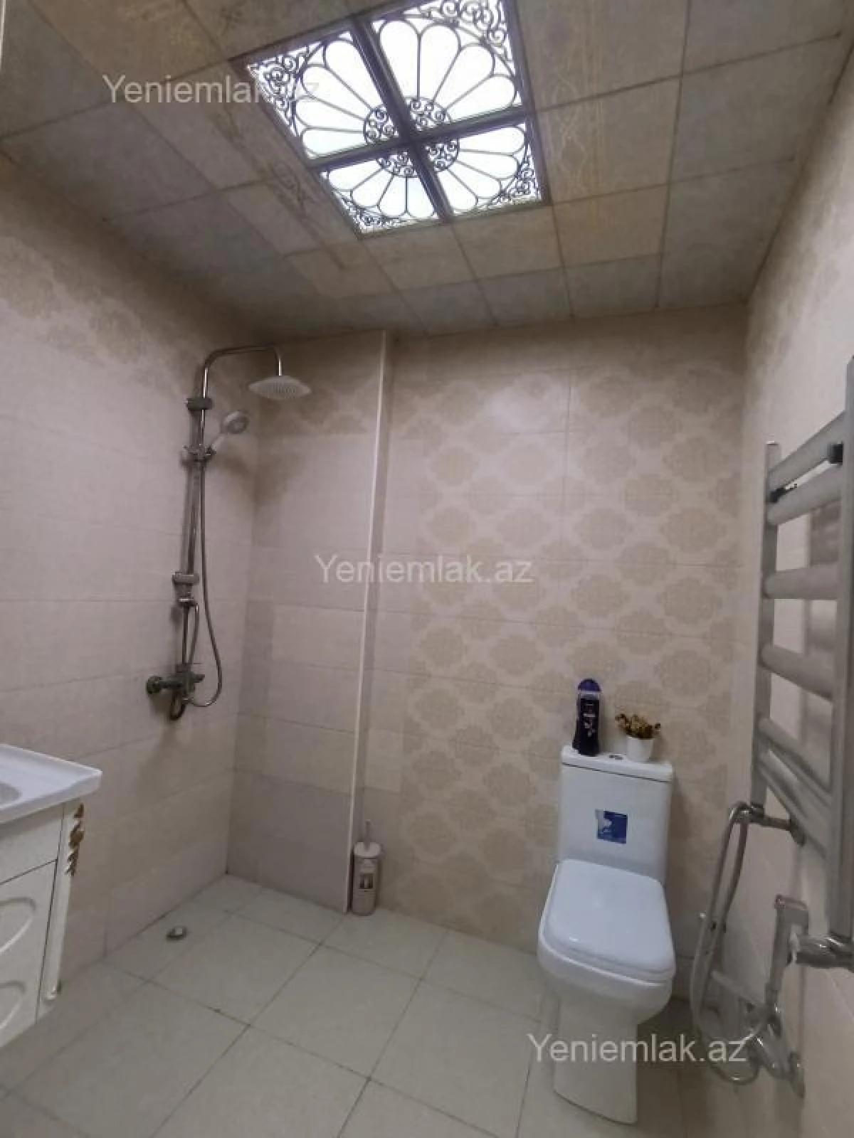 Satılır 3 otaqlı yeni tikili 100 m²