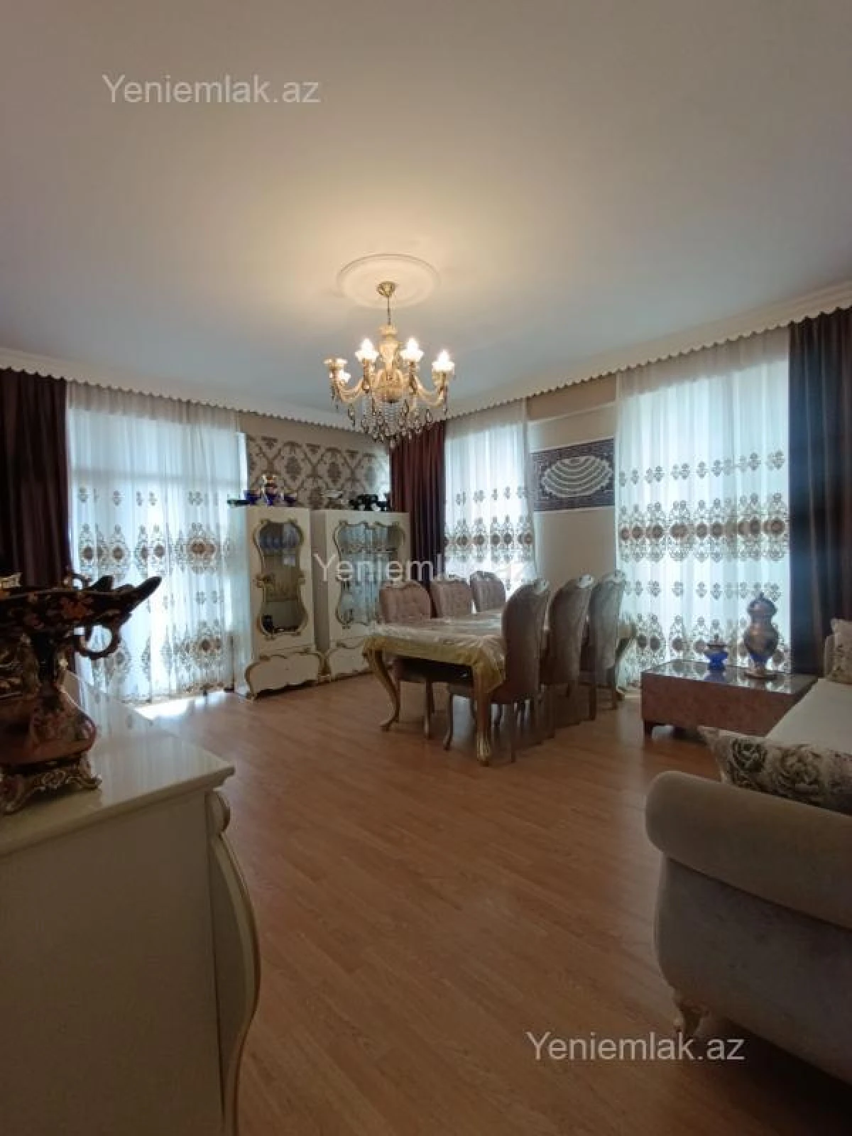 Satılır 3 otaqlı yeni tikili 100 m²