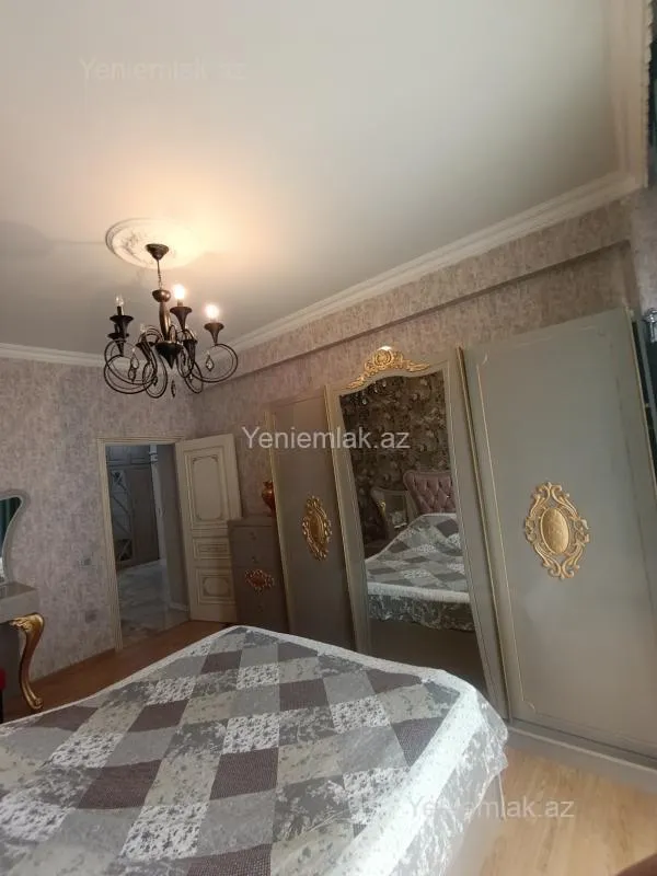 Satılır 3 otaqlı yeni tikili 100 m²