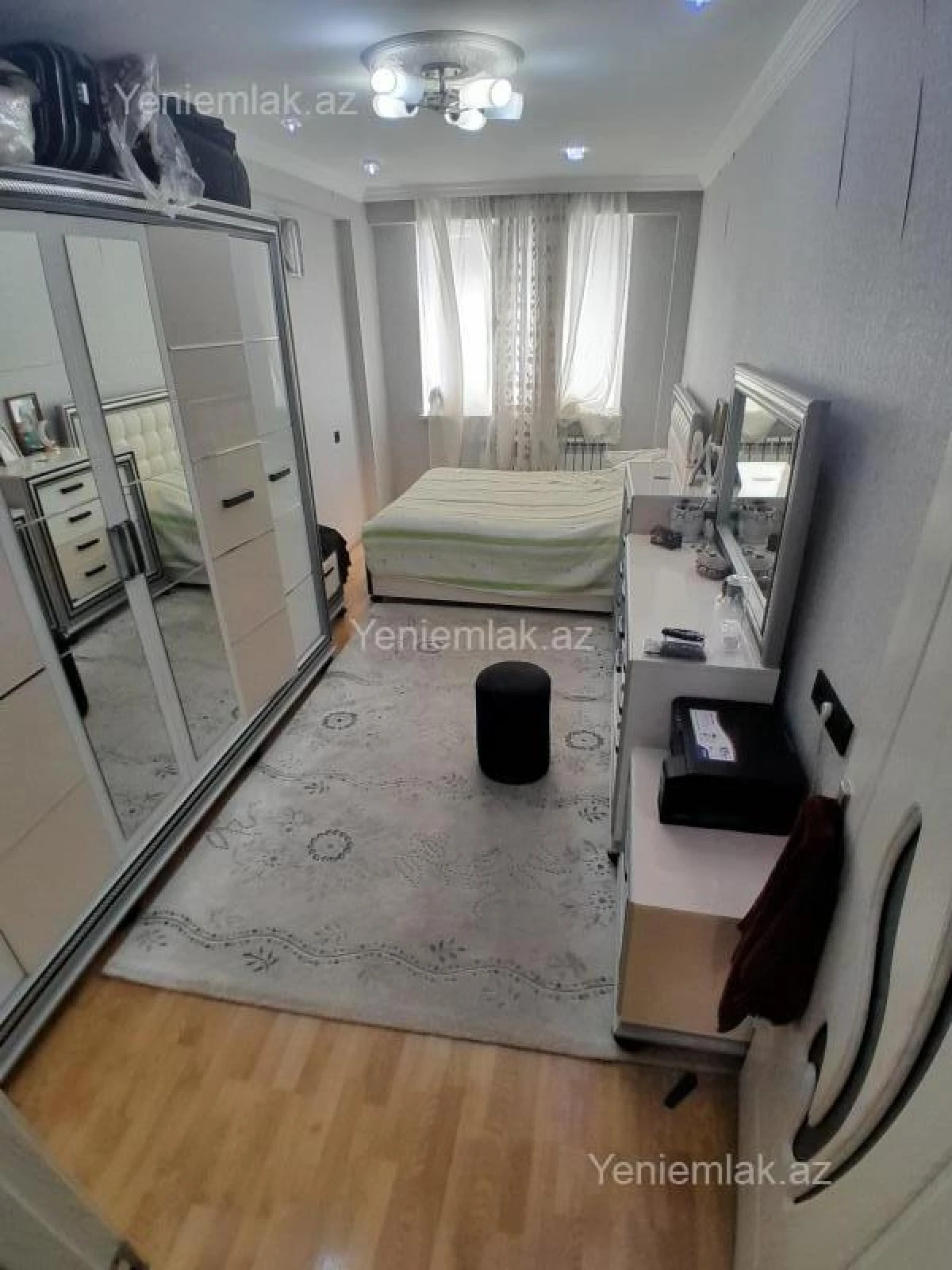 Satılır 3 otaqlı yeni tikili 83 m²