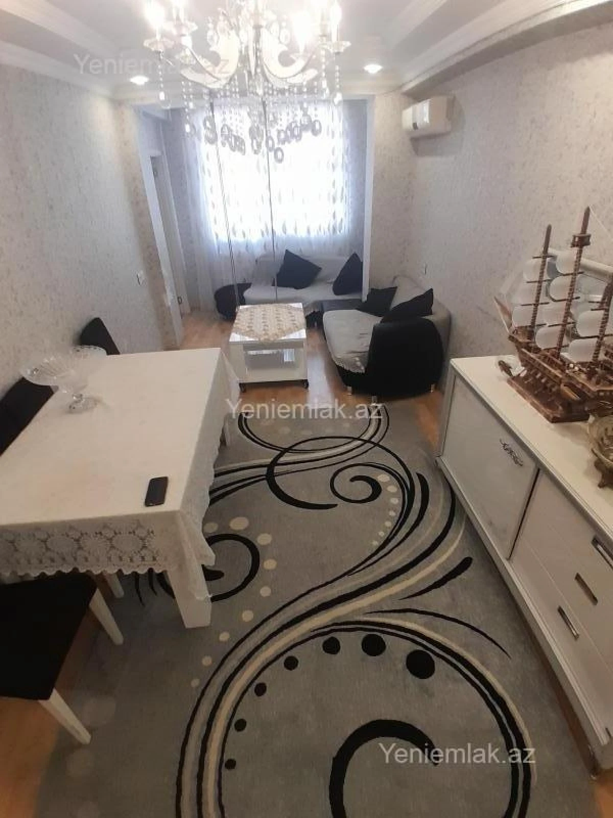 Satılır 3 otaqlı yeni tikili 83 m²