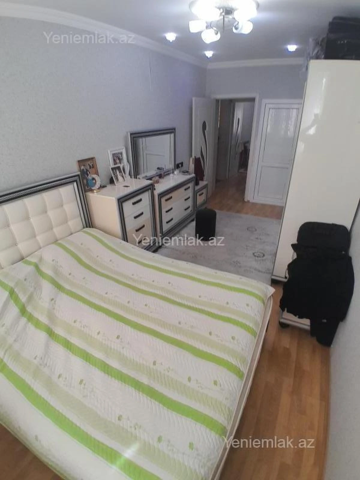 Satılır 3 otaqlı yeni tikili 83 m²