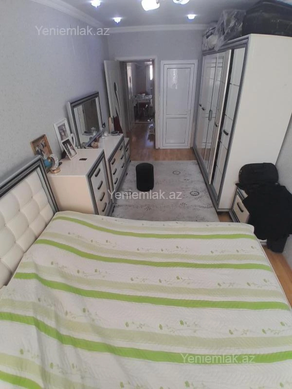 Satılır 3 otaqlı yeni tikili 83 m²