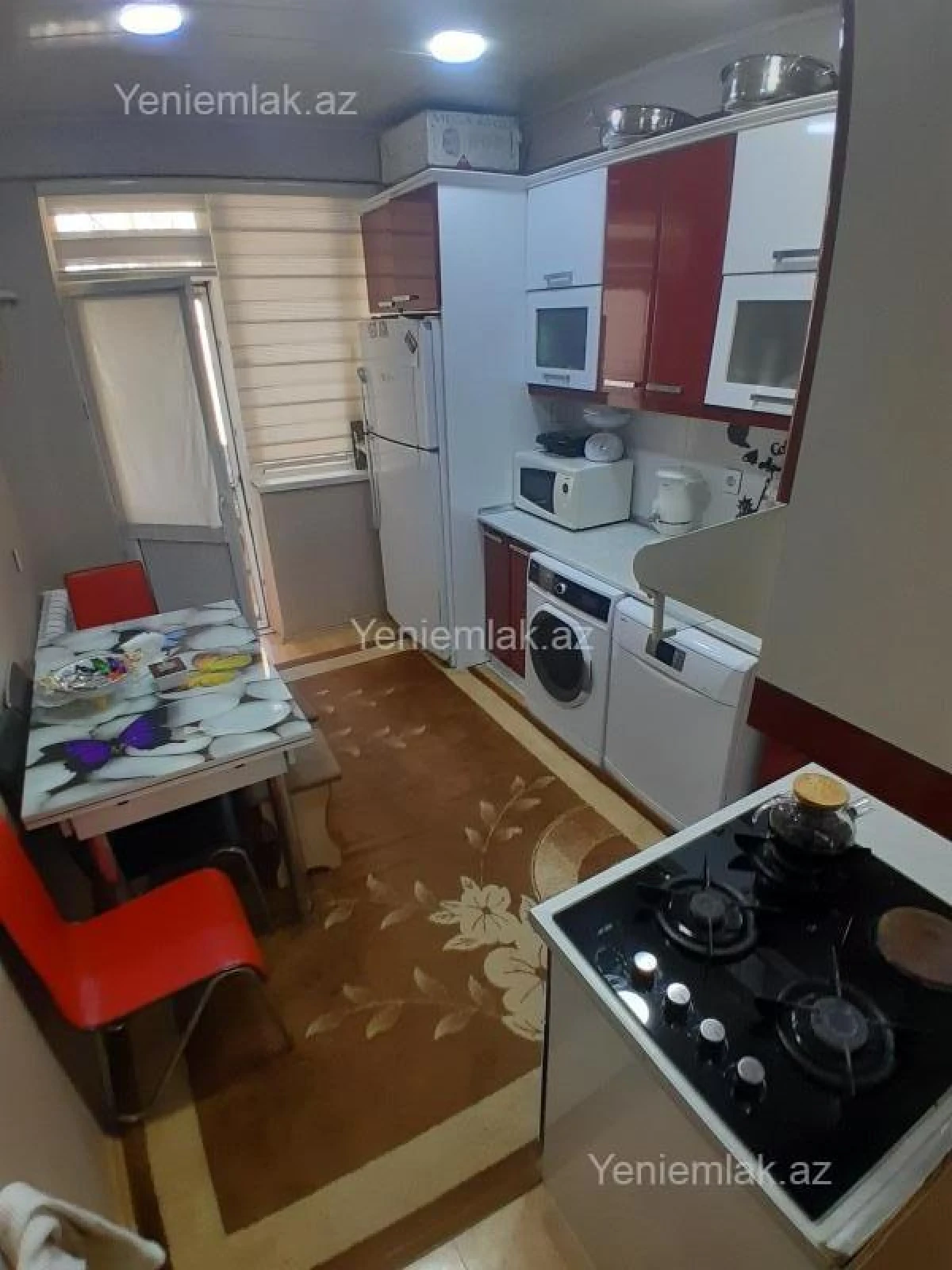 Satılır 3 otaqlı yeni tikili 83 m²