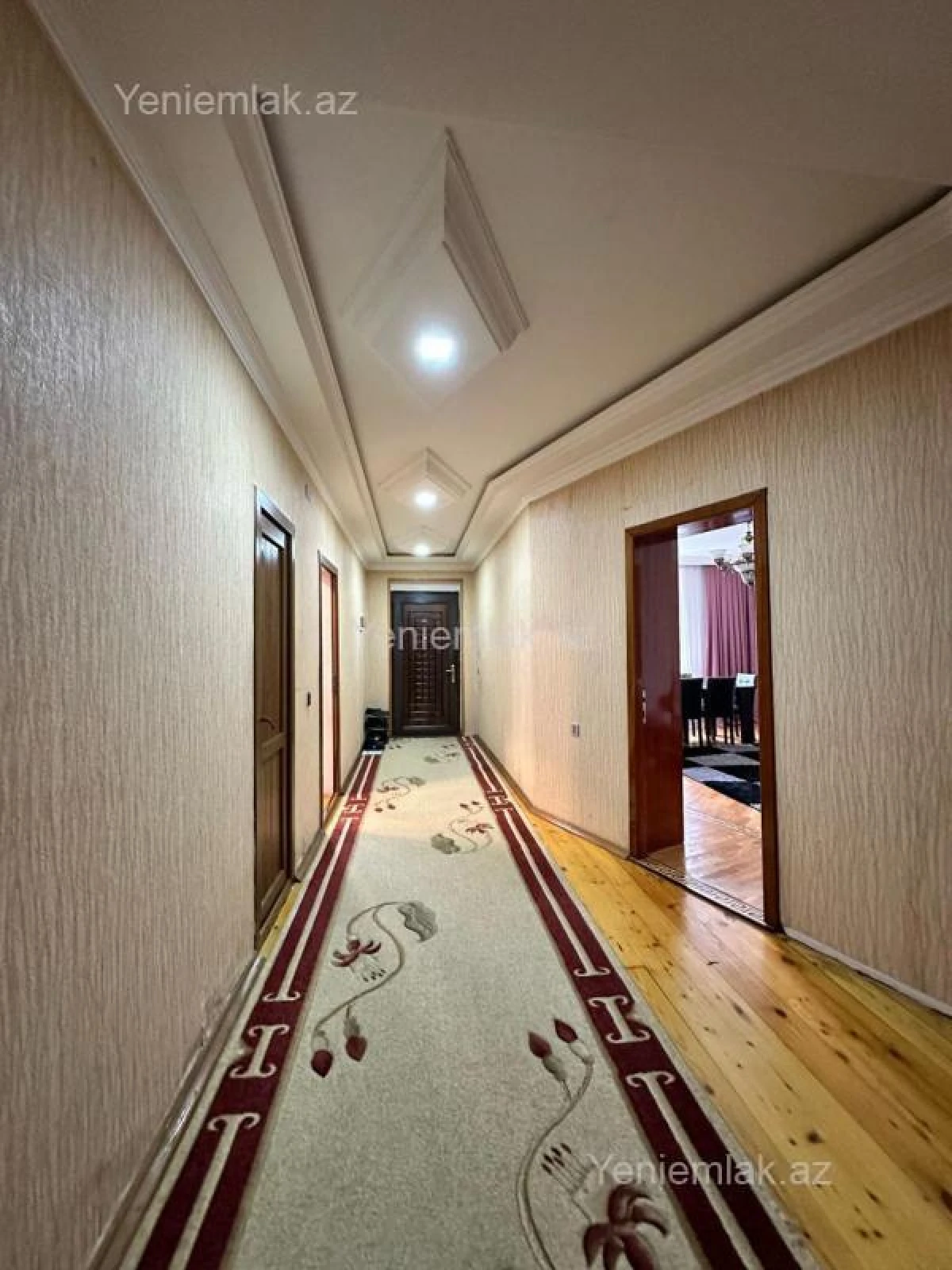 Satılır 7 otaqlı həyət evi 200 m²