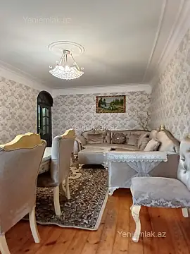 Satılır 3 otaqlı köhnə tikili 80 m²