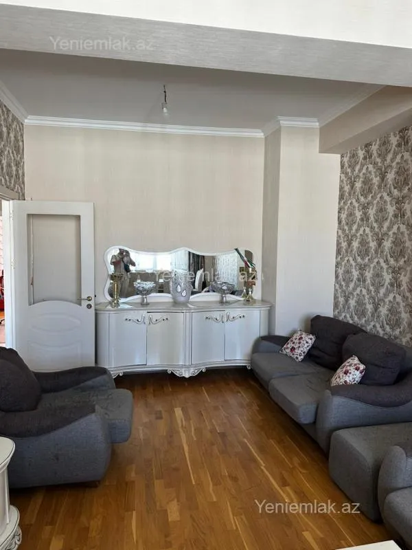 Satılır 3 otaqlı yeni tikili 102 m²