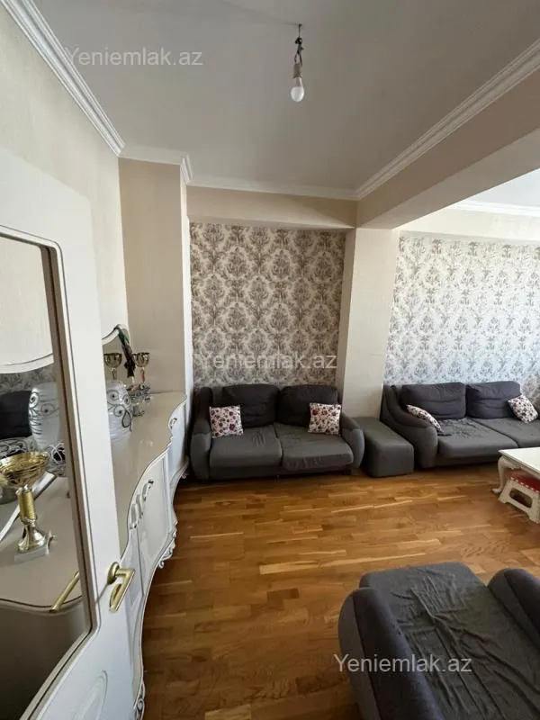 Satılır 3 otaqlı yeni tikili 102 m²