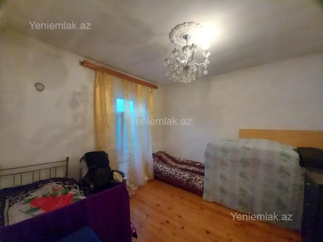 Satılır 4 otaqlı həyət evi 101 m²