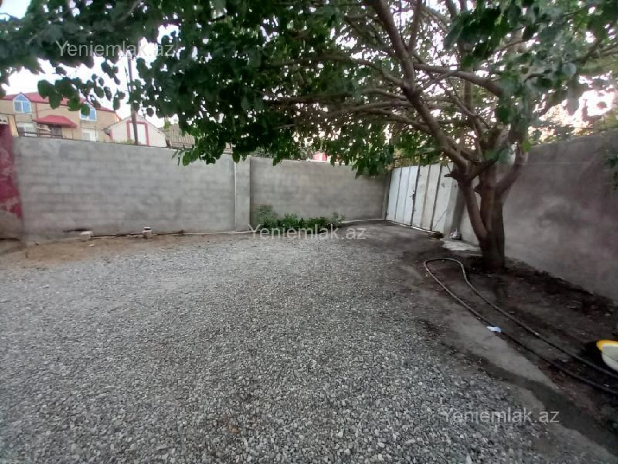 Satılır 4 otaqlı həyət evi 101 m²