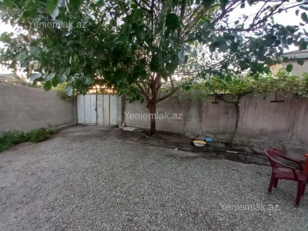 Satılır 4 otaqlı həyət evi 101 m²