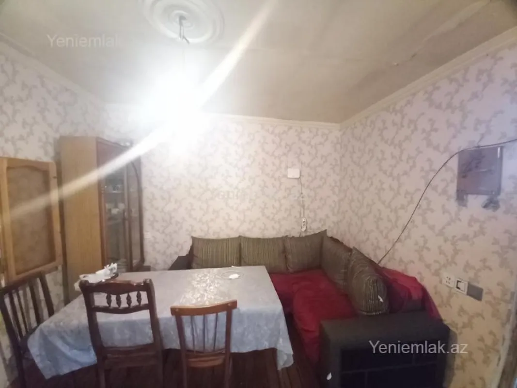 Satılır 3 otaqlı köhnə tikili 59 m²