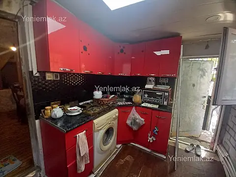 Satılır 3 otaqlı köhnə tikili 59 m²