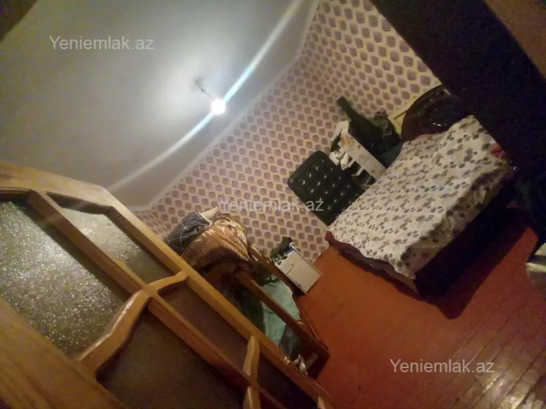 Satılır 3 otaqlı köhnə tikili 59 m²