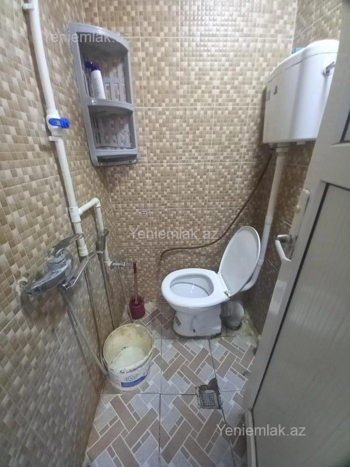 Satılır 3 otaqlı köhnə tikili 59 m²