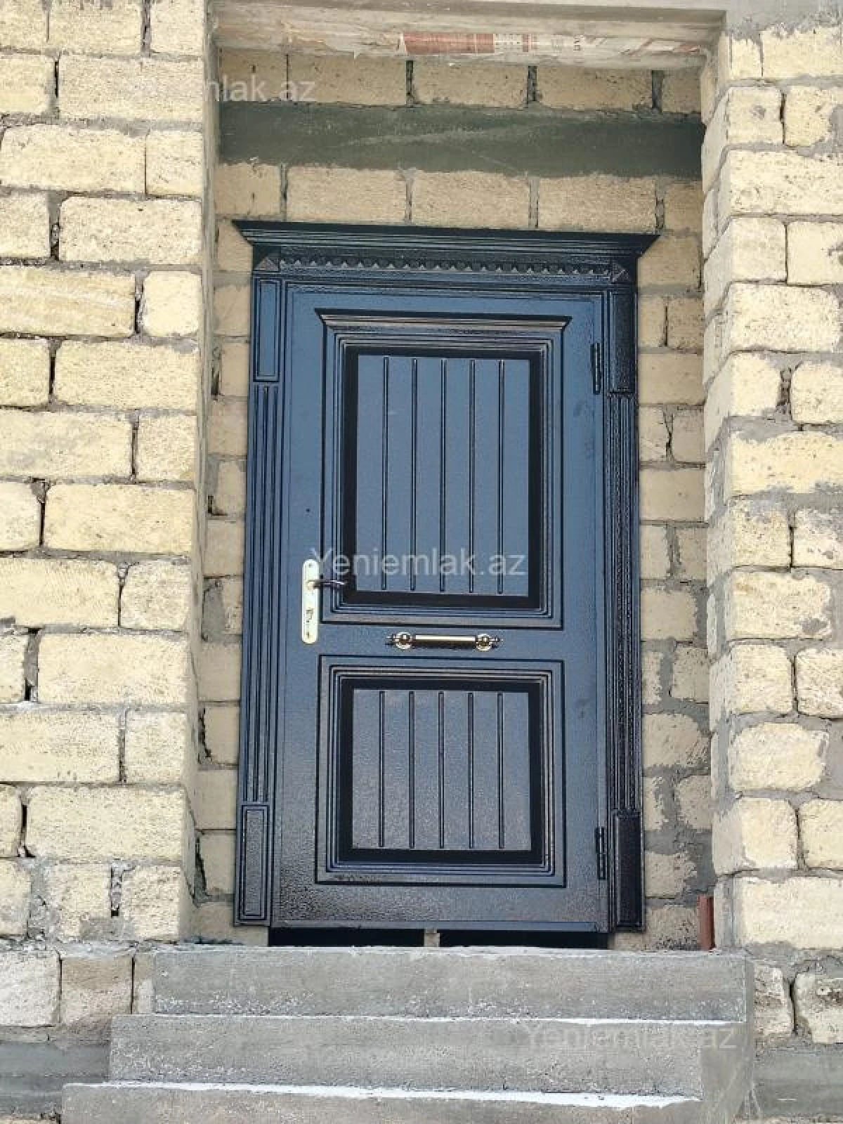 Satılır 4 otaqlı həyət evi 240 m²