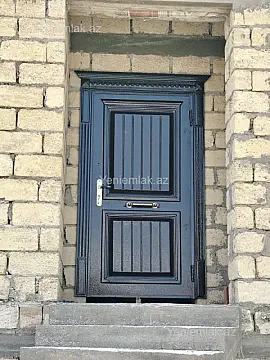 Satılır 4 otaqlı həyət evi 240 m²