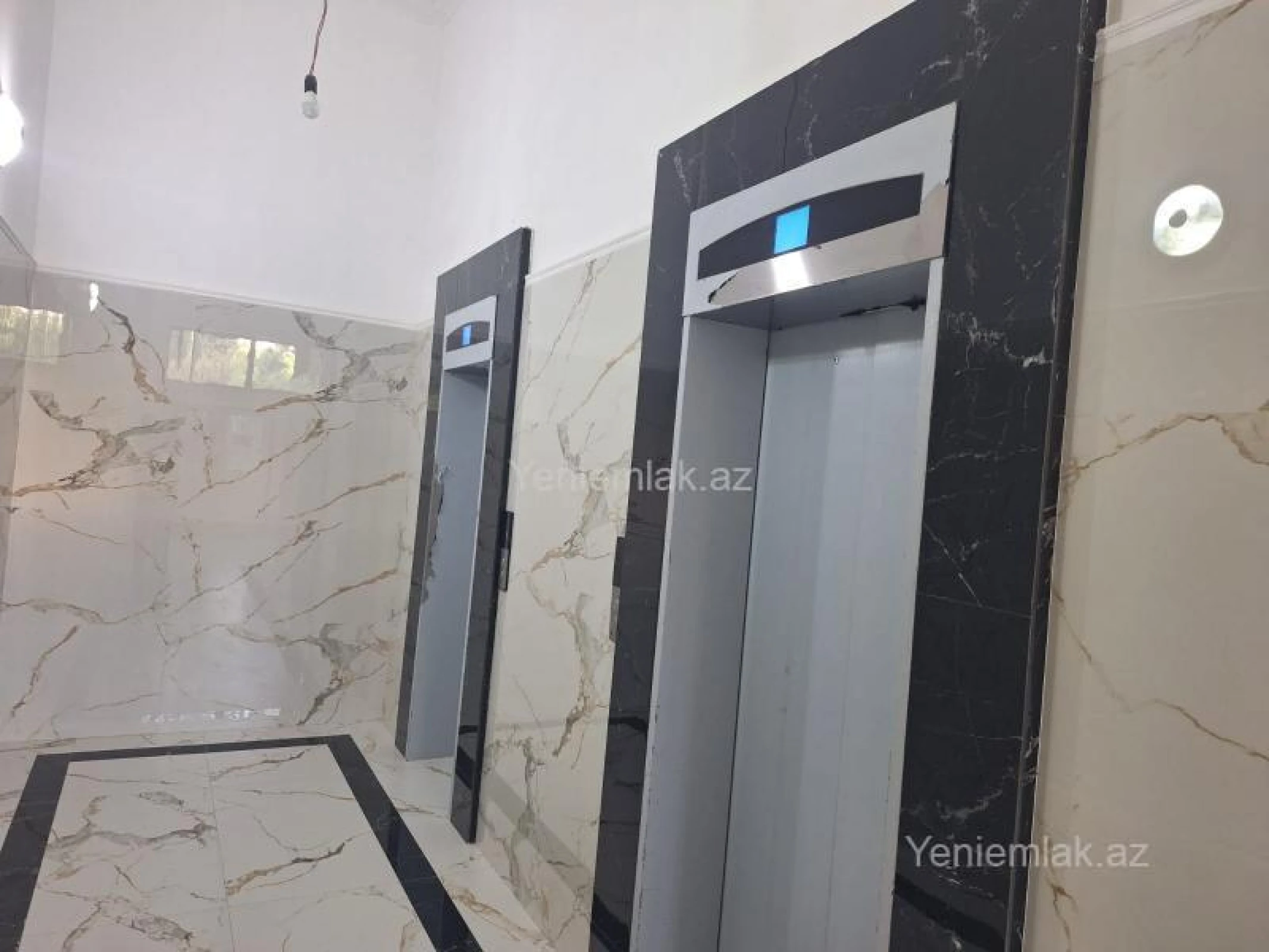 Satılır 3 otaqlı yeni tikili 120 m²